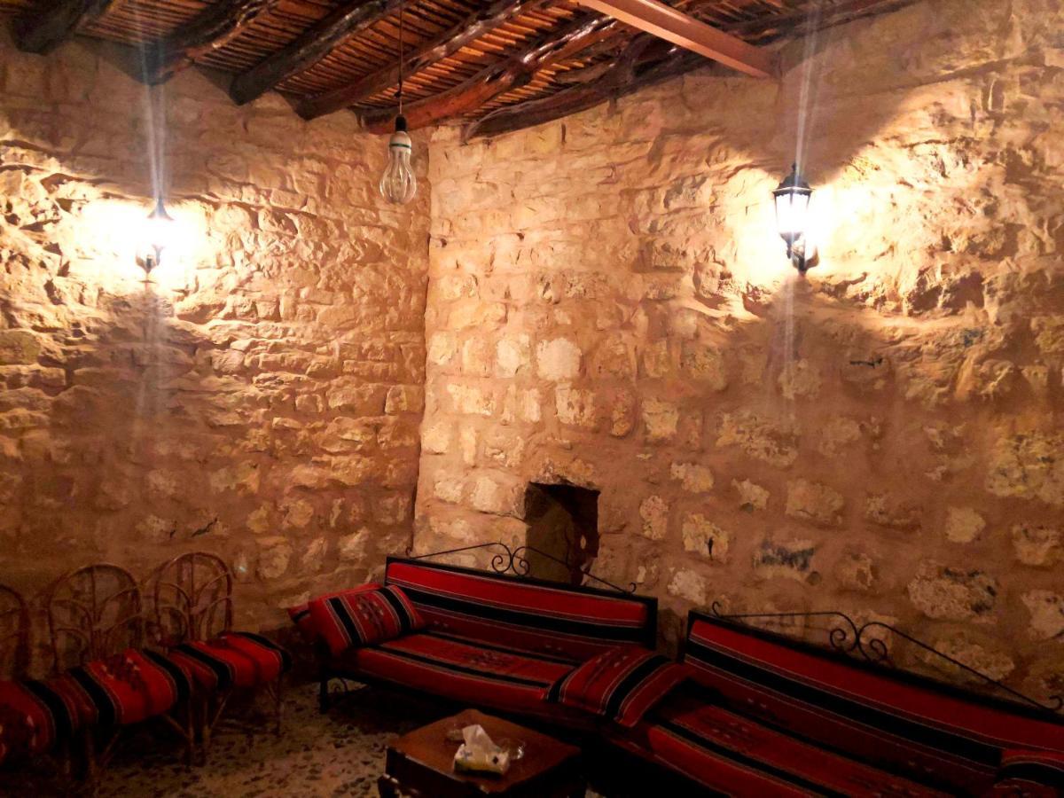 The Orient Home Wadi Musa Eksteriør bilde